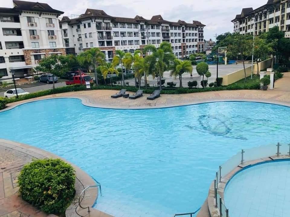 Ri'S One Oasis W Free Pool Back Of Sm City Mall Davao ภายนอก รูปภาพ