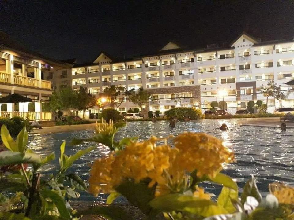 Ri'S One Oasis W Free Pool Back Of Sm City Mall Davao ภายนอก รูปภาพ